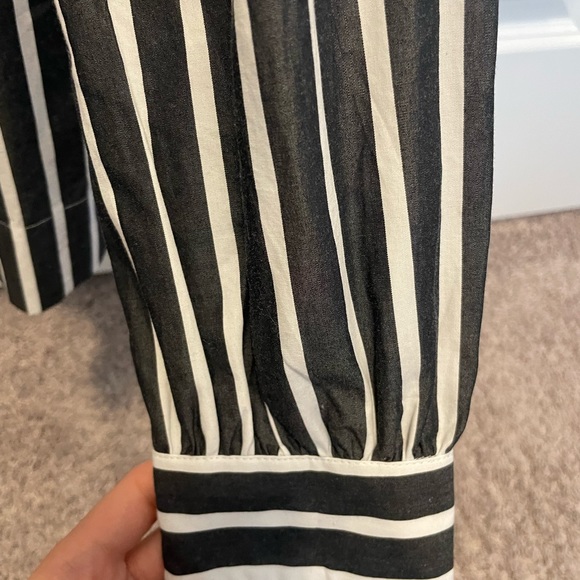 JCREW off the shoulder top NWOT - Picture 4 of 8